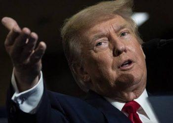 “Civil war” trends in America as FBI raids Trump’s Florida residence
